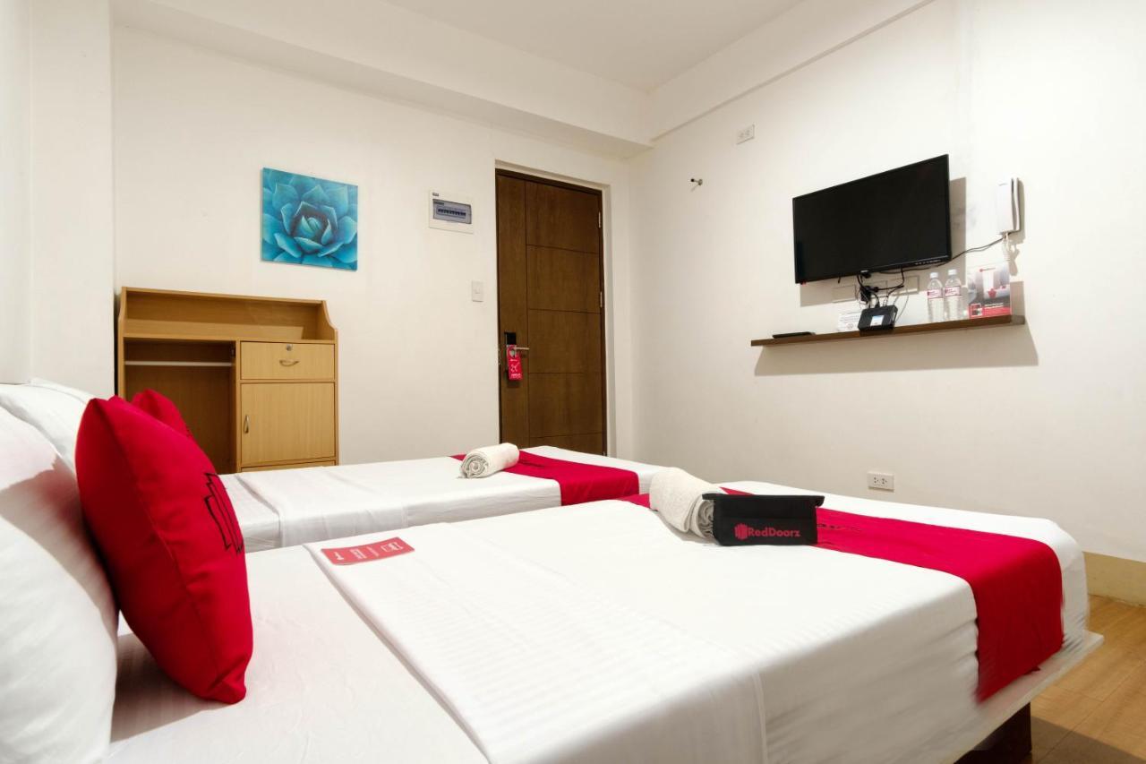 Reddoorz Near V Mapa Station Hotell Manila Eksteriør bilde