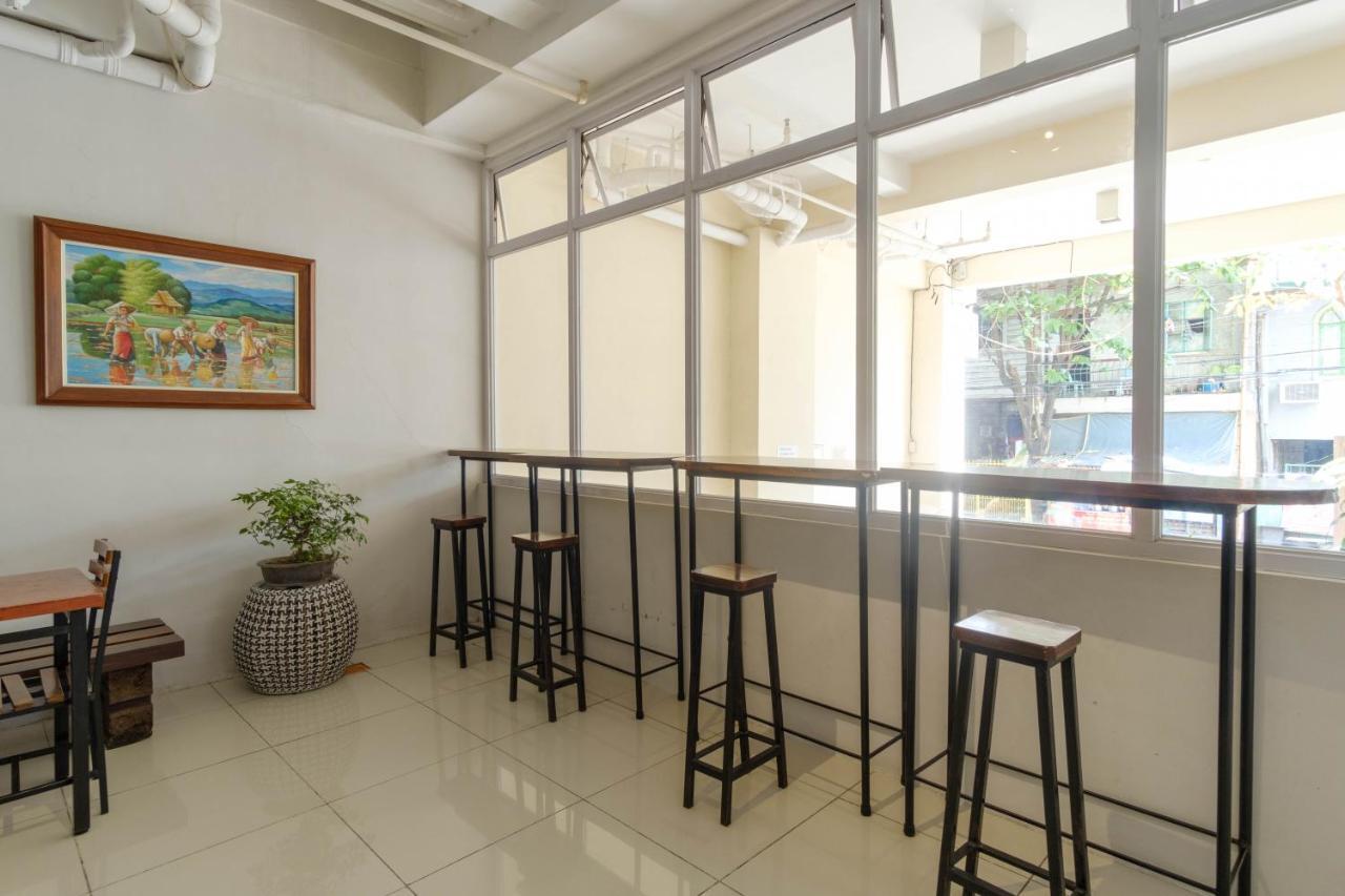 Reddoorz Near V Mapa Station Hotell Manila Eksteriør bilde